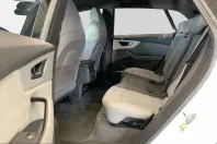 Audi Q8 din 2022 cu 58.200 km - oferta AUD204037 - foto 8