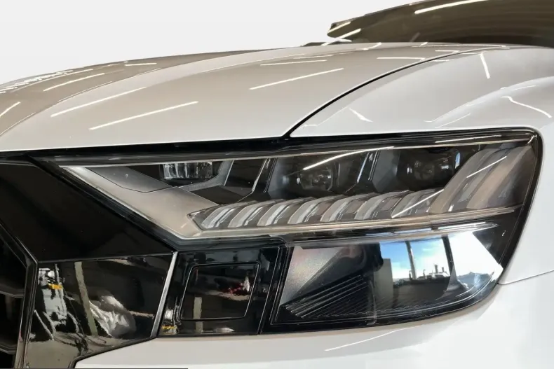 Audi Q8 din 2022 cu 58.200 km - oferta AUD204037 - foto 10