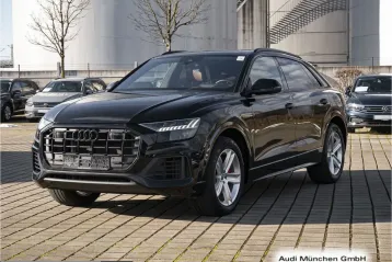 Audi Q8 din 2022 - oferta AUD204040