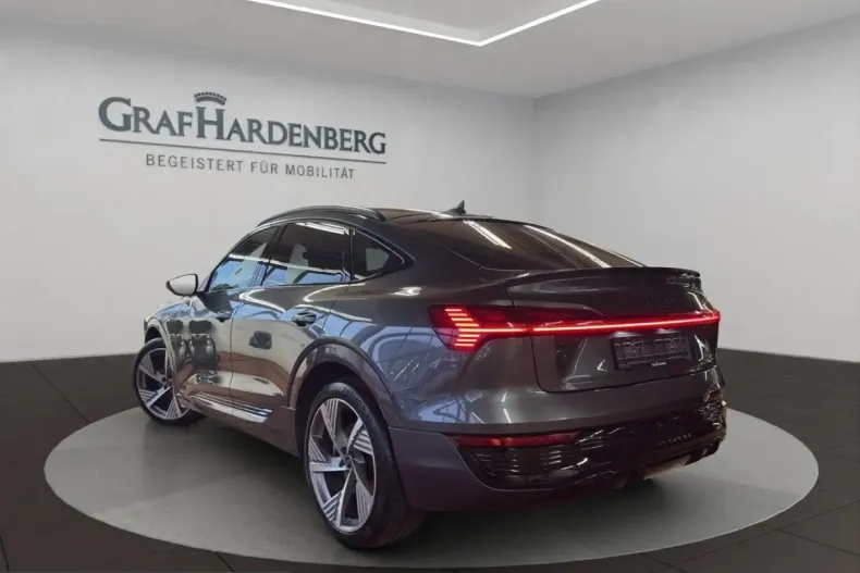 Audi Q8 din 2023 cu 36.200 km - oferta AUD204042 - foto 4