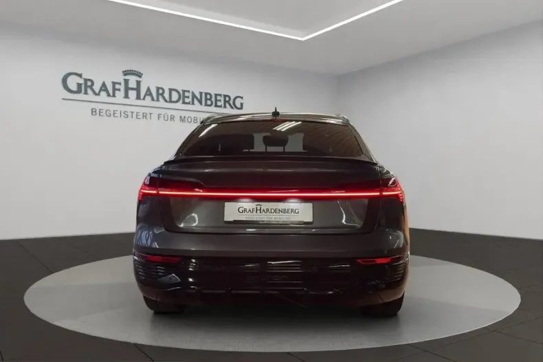 Audi Q8 din 2023 cu 36.200 km - oferta AUD204042 - foto 5