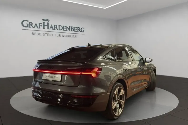 Audi Q8 din 2023 cu 36.200 km - oferta AUD204042 - foto 6