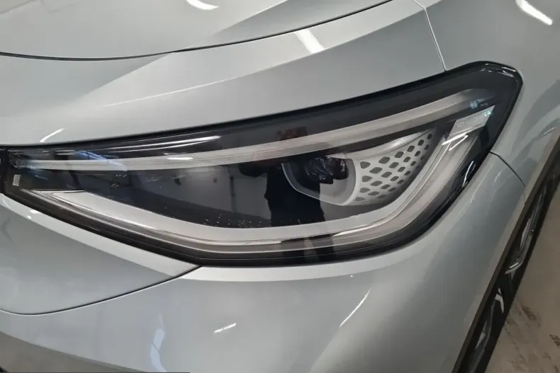 Volkswagen ID.4 din 2025 cu 15.000 km - oferta VOL204044 - foto 3