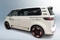 Volkswagen ID. Buzz din 2025 cu 17.000 km - oferta VOL204045 - foto 2