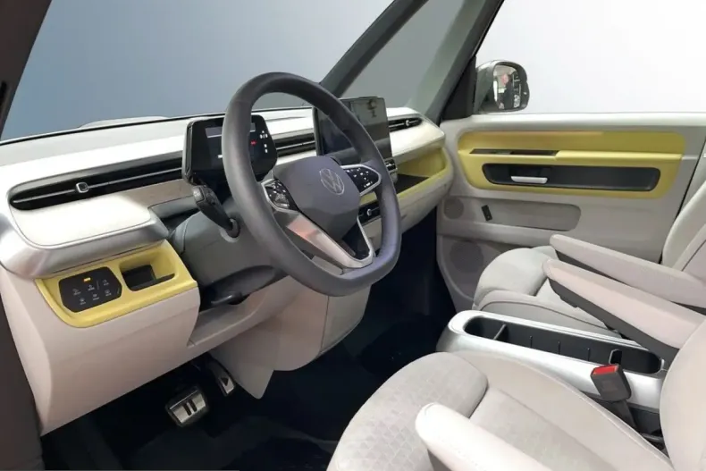 Volkswagen ID. Buzz din 2025 cu 17.000 km - oferta VOL204045 - foto 9