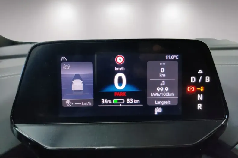 Volkswagen ID.4 din 2025 cu 22.070 km - oferta VOL204046 - foto 8