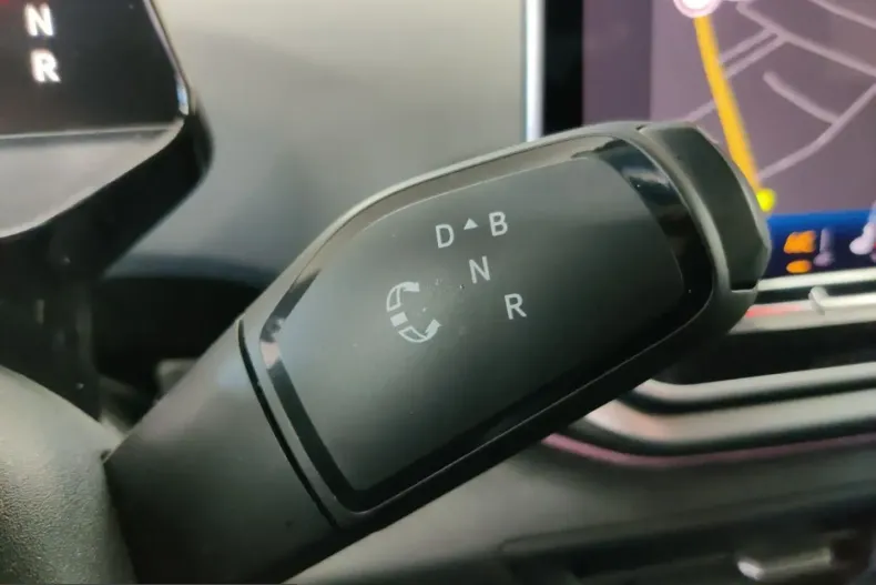 Volkswagen ID.4 din 2025 cu 22.070 km - oferta VOL204046 - foto 18