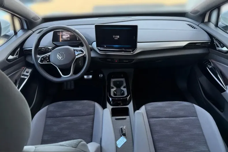 Volkswagen ID.4 din 2025 cu 14.990 km - oferta VOL204047 - foto 11