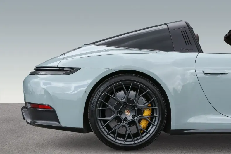 Porsche 992 din 2025 cu 8.300 km - oferta POR204055 - foto 29