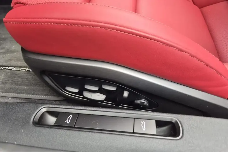 Porsche 911 din 2025 cu 10 km - oferta POR204059 - foto 14