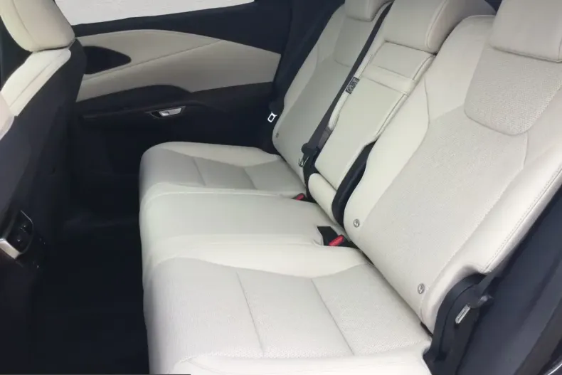 Lexus RX 450 din 2026 cu 100 km - oferta LEX204060 - foto 11