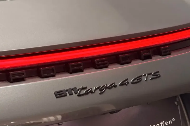 Porsche 992 din 2024 cu 9.102 km - oferta POR204062 - foto 21