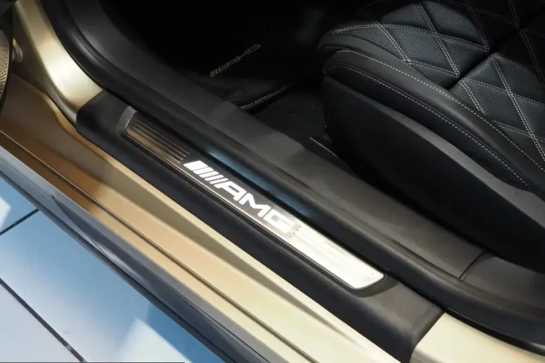 Mercedes-Benz SL 63 AMG (Clasa SL) din 2025 cu 50 km - oferta MER204064 - foto 13