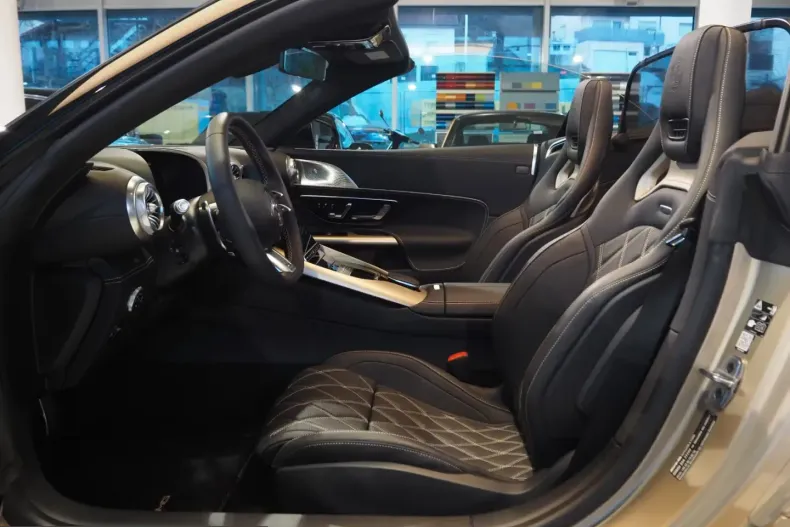 Mercedes-Benz SL 63 AMG (Clasa SL) din 2025 cu 50 km - oferta MER204064 - foto 25