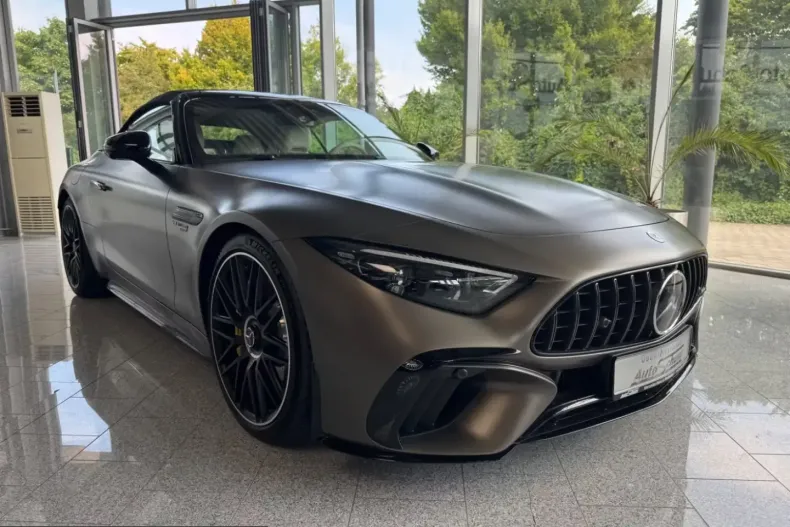 Mercedes-Benz SL 63 AMG (Clasa SL) din 2025 cu 50 km - oferta MER204066 - foto 3