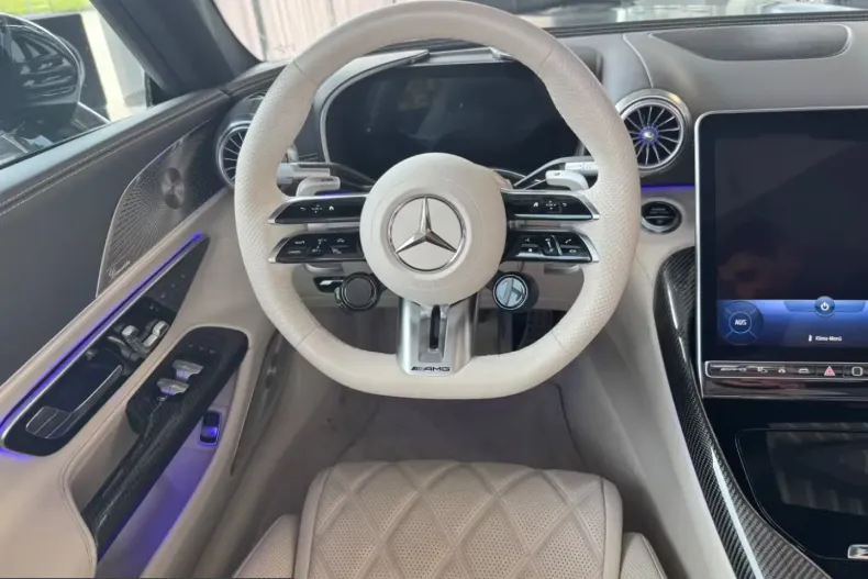 Mercedes-Benz SL 63 AMG (Clasa SL) din 2025 cu 50 km - oferta MER204066 - foto 4