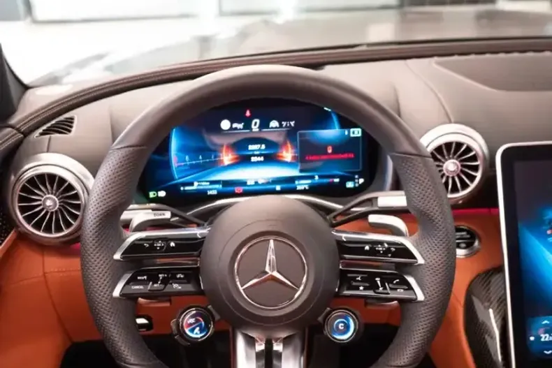 Mercedes-Benz SL 63 AMG (Clasa SL) din 2022 cu 2.300 km - oferta MER204067 - foto 12