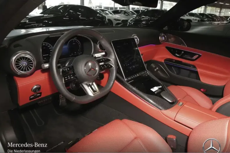 Mercedes-Benz SL 63 AMG (Clasa SL) din 2024 cu 4.200 km - oferta MER204068 - foto 7