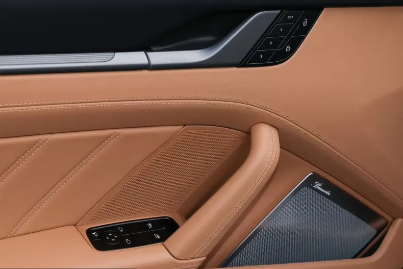 Porsche 911 din 2026 cu 10 km - oferta POR204069 - foto 13