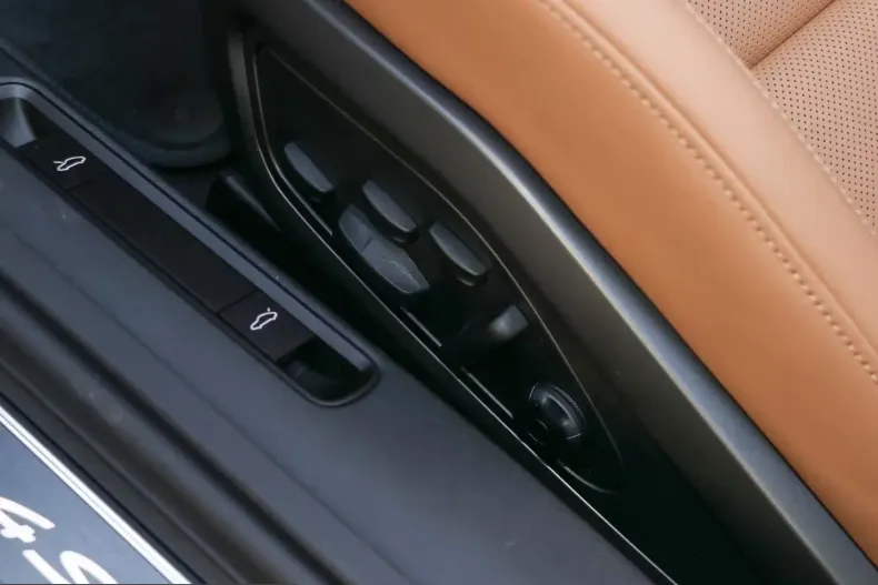 Porsche 911 din 2026 cu 10 km - oferta POR204069 - foto 26