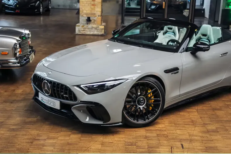 Mercedes-Benz SL 63 AMG (Clasa SL) din 2024 cu 3.950 km - oferta MER204070 - foto 4