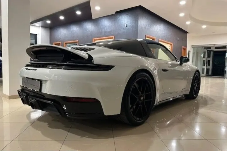 Porsche 911 din 2025 cu 5.391 km - oferta POR204071 - foto 6