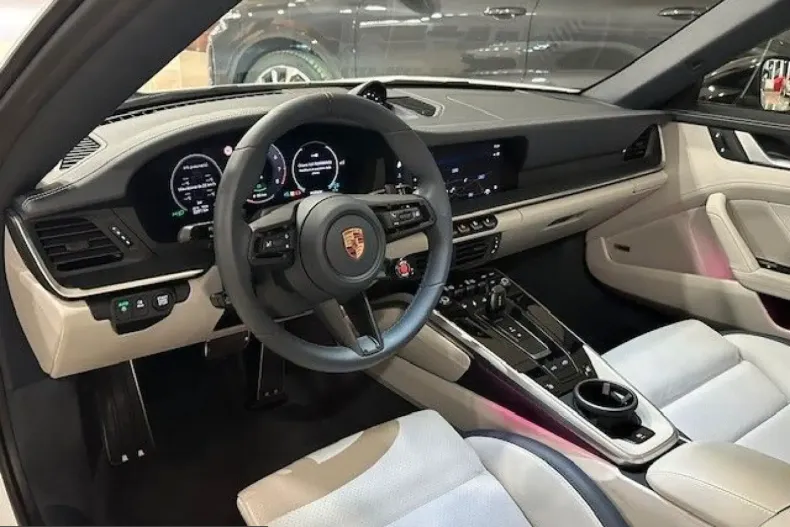 Porsche 911 din 2025 cu 5.391 km - oferta POR204071 - foto 14