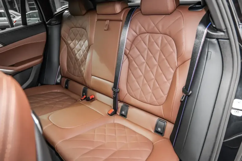 BMW X6 (Seria X) din 2025 cu 13.900 km - oferta BMW204074 - foto 18