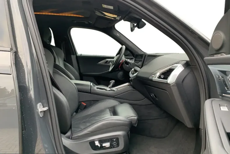 BMW XM (Seria X) din 2024 cu 32.090 km - oferta BMW204079 - foto 23