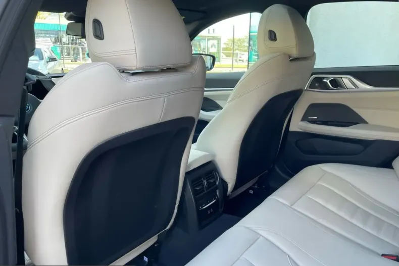 BMW i4 (Seria 4) din 2025 cu 18.818 km - oferta BMW204085 - foto 21