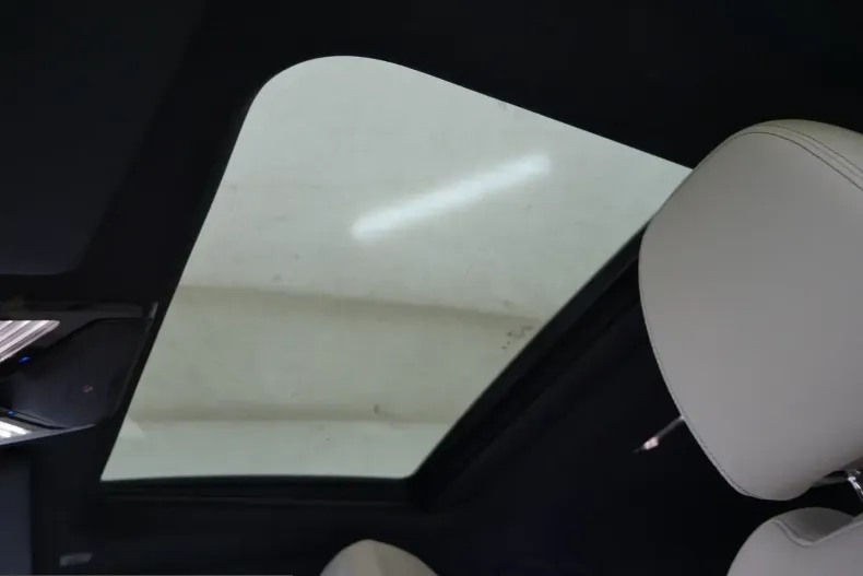 BMW i4 (Seria 4) din 2025 cu 29.758 km - oferta BMW204087 - foto 3