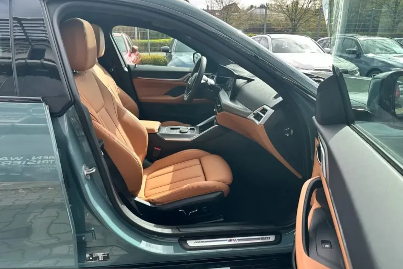 BMW i4 (Seria 4) din 2025 cu 14.638 km - oferta BMW204088 - foto 17