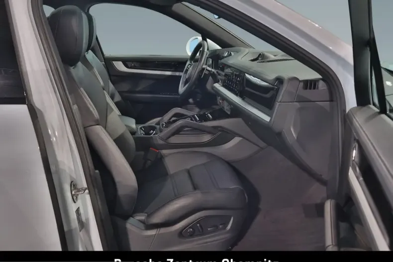 Porsche Cayenne din 2024 cu 16.540 km - oferta POR204089 - foto 13