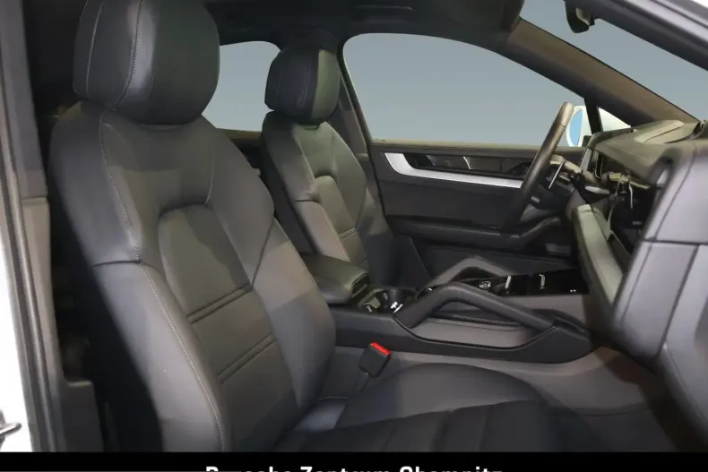 Porsche Cayenne din 2024 cu 16.540 km - oferta POR204089 - foto 22