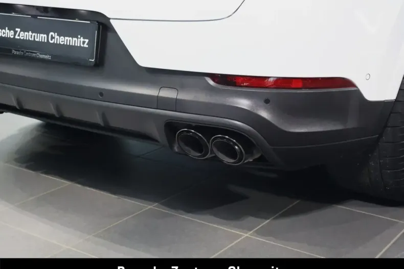 Porsche Cayenne din 2024 cu 16.540 km - oferta POR204089 - foto 39