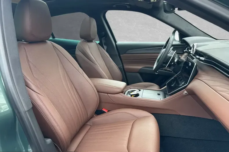 Maserati Grecale din 2026 cu 1.000 km - oferta MAS204098 - foto 8