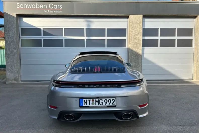 Porsche 992 din 2025 cu 2.400 km - oferta POR204100 - foto 9