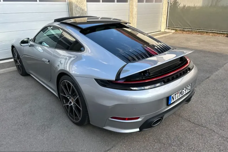 Porsche 992 din 2025 cu 2.400 km - oferta POR204100 - foto 10
