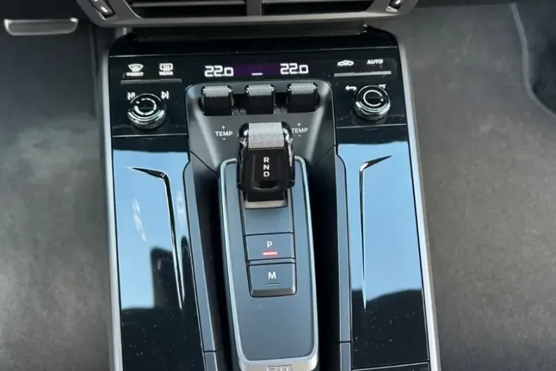 Porsche 992 din 2025 cu 2.400 km - oferta POR204100 - foto 18