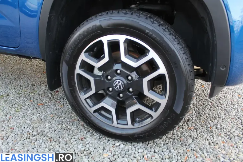 Volkswagen Amarok din 2025 cu 8.300 km - oferta VOL204104 - foto 6