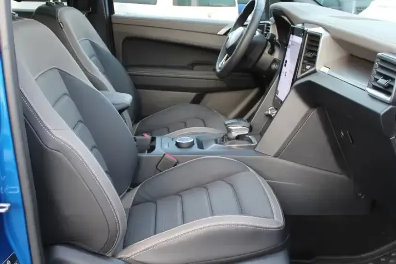 Volkswagen Amarok din 2025 cu 8.300 km - oferta VOL204104 - foto 8