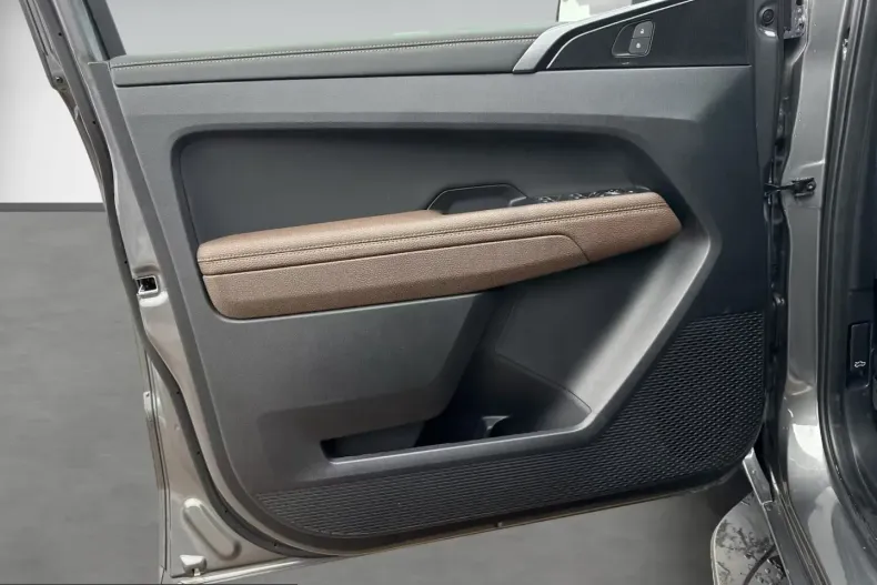 Volkswagen Amarok din 2025 cu 50 km - oferta VOL204106 - foto 10