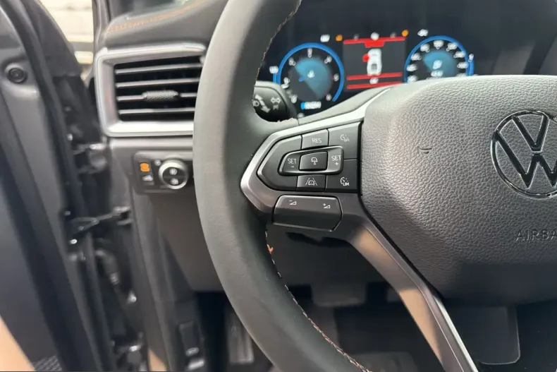 Volkswagen Amarok din 2025 cu 50 km - oferta VOL204106 - foto 13