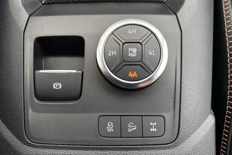 Volkswagen Amarok din 2025 cu 50 km - oferta VOL204106 - foto 24