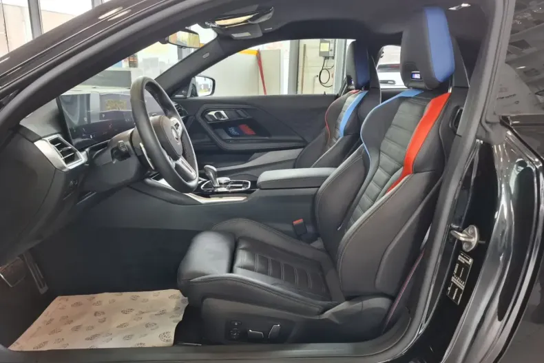 BMW M2 (Seria 2) din 2024 cu 3.900 km - oferta BMW204109 - foto 9