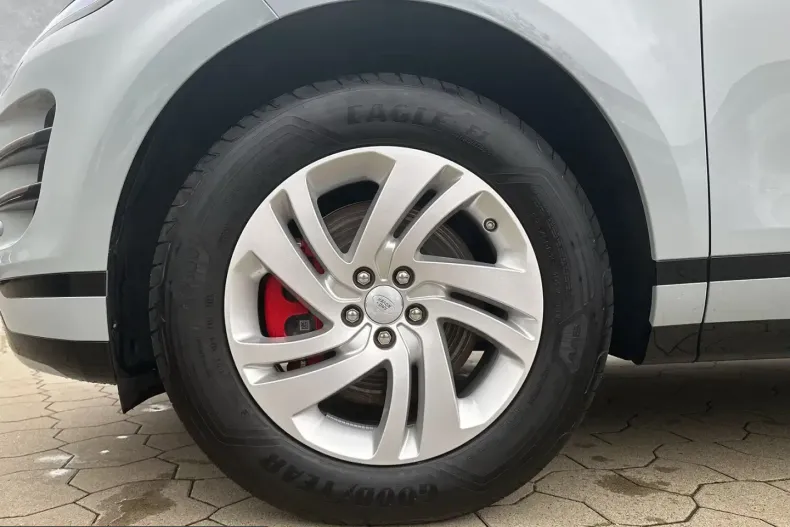 Land Rover Range Rover Evoque din 2024 cu 4.194 km - oferta LAN204110 - foto 6