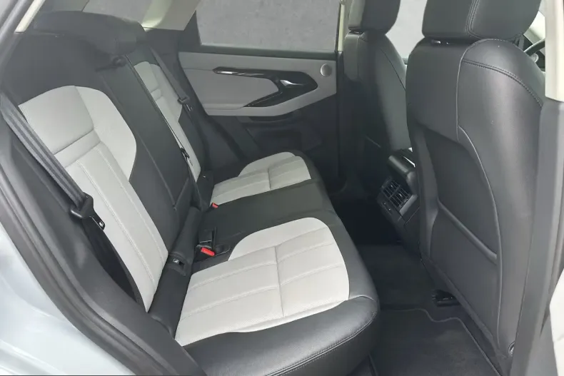 Land Rover Range Rover Evoque din 2024 cu 4.194 km - oferta LAN204110 - foto 9