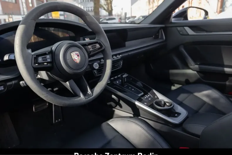 Porsche 992 din 2025 cu 17.649 km - oferta POR204111 - foto 4