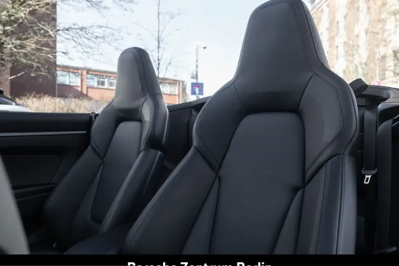 Porsche 992 din 2025 cu 17.649 km - oferta POR204111 - foto 5