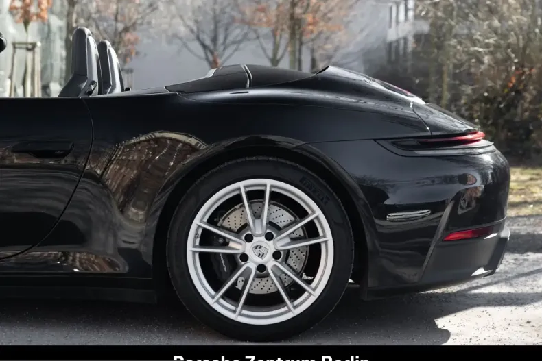 Porsche 992 din 2025 cu 17.649 km - oferta POR204111 - foto 13